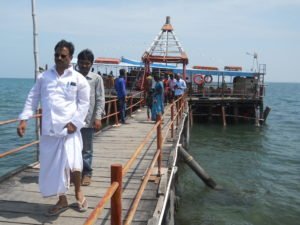 rameshwaram agni theertham boating